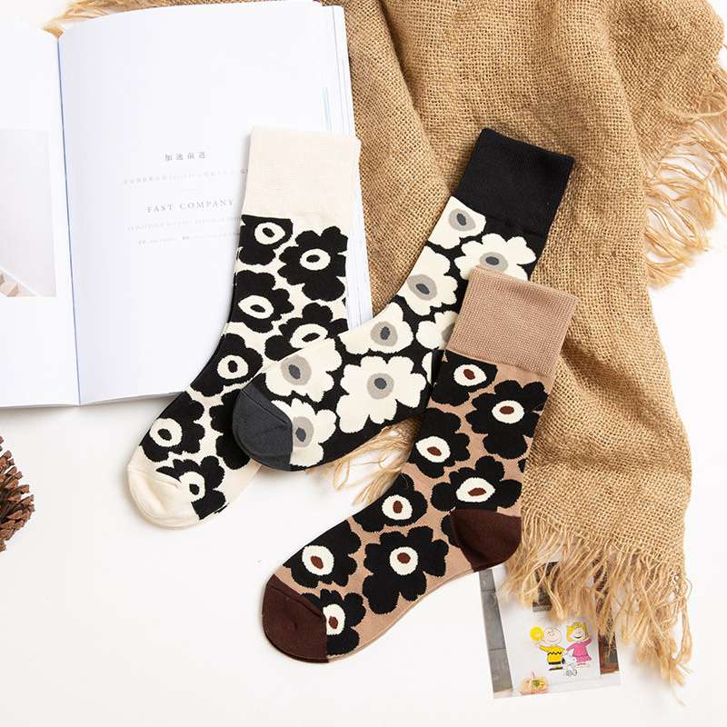 Retro Flower Socks for Women Mid-High Tube Ins Style Japanese and Korean Ulzzang Internet Celebrity Same Harajuku Big Flower Spring and Summer Cotton Socks - Image 7