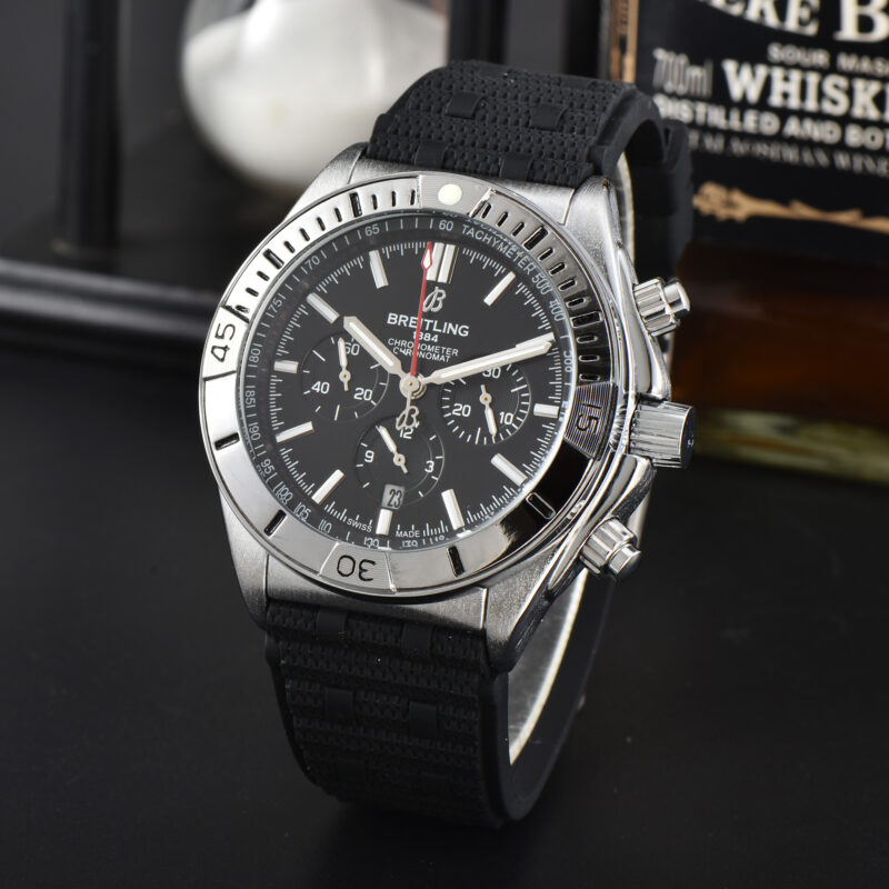 Breitling Chronomat B01 42 Men's Fashion Business Quartz Watch B Chronomat