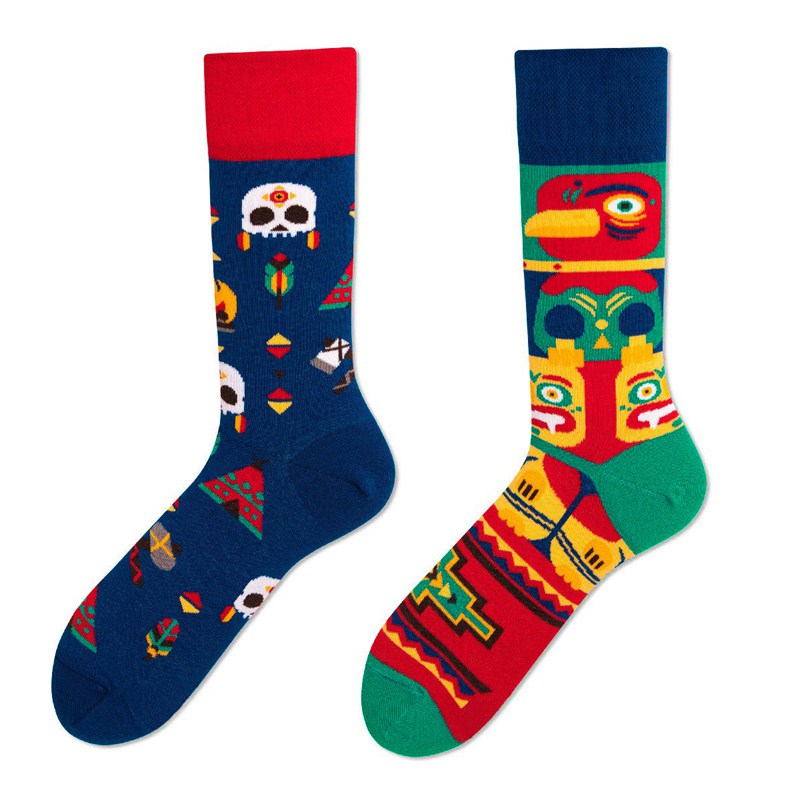 Autumn and Winter New Creative Couple AB Trendy Socks Fashion Personality Trend Cartoon Jacquard Mid-Calf Asymmetric Cotton Socks - Image 7
