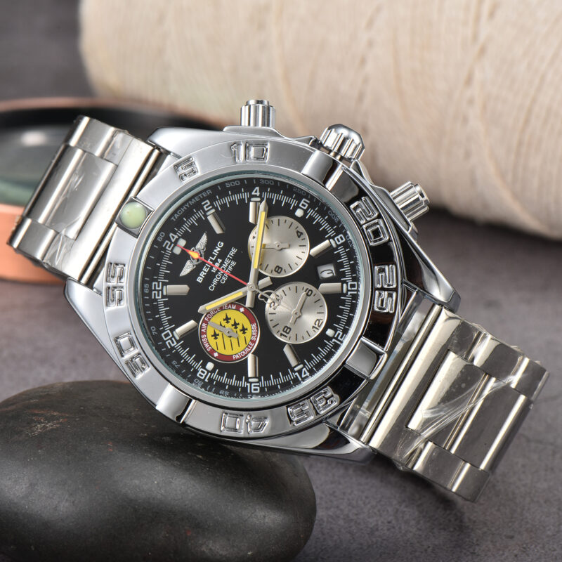 Breitling Super Chronomat The All-Purpose Sports-Chic Watch B Chronomat (1)