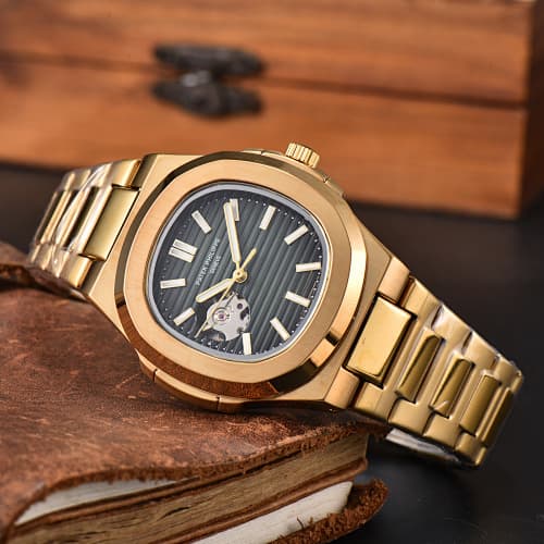 Mechanical Luxury Redefined: Patek Philippe’s Hottest 2026 Releases - Image 9